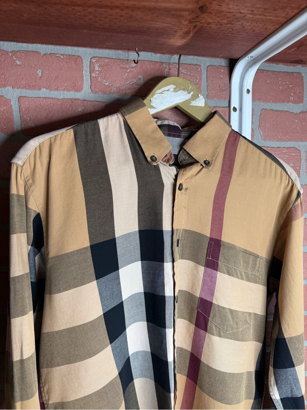 Burberry Check Button Up T-Shirt Plaid Long Sleeve Tee Mens Size Medium - Picture 2 of 10
